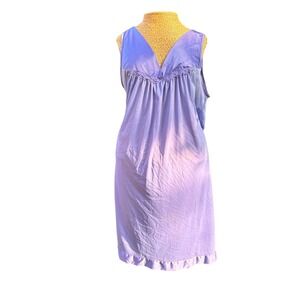 Vanity Fair Lavender Nightgown Sleeveless Ruffle Trim V Neck Loungewear